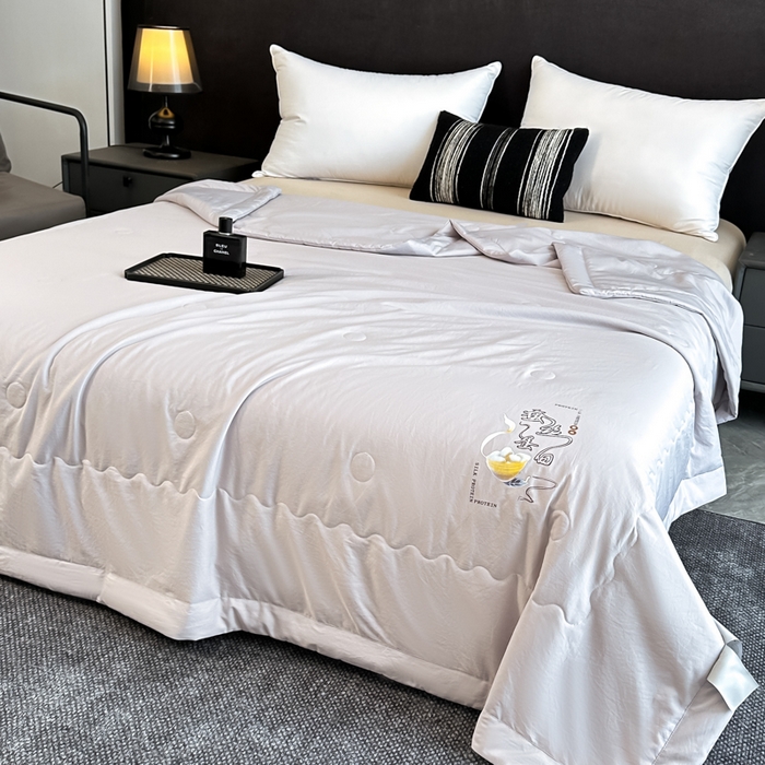 91家纺网 家纺一手货源 找家纺 芭芭棉家纺 2025新款桑蚕丝夏被夏凉被空调被 灰色