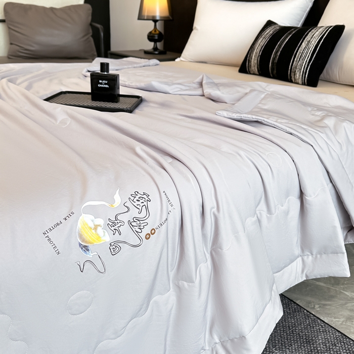 91家纺网 家纺一手货源 找家纺 芭芭棉家纺 2025新款桑蚕丝夏被夏凉被空调被 灰色