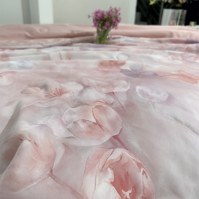 91家纺网 家纺一手货源 找家纺 元元家居（元元被业） 2025新款御丝锻蚕丝夏被夏凉被空调被 维多利