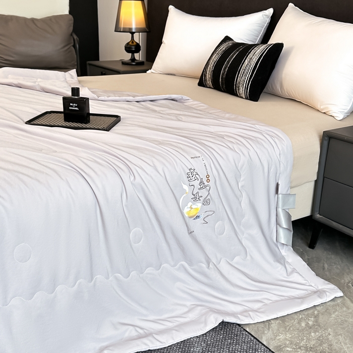 91家纺网 家纺一手货源 找家纺 芭芭棉家纺 2025新款桑蚕丝夏被夏凉被空调被 灰色