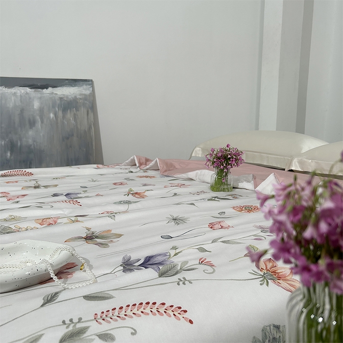 91家纺网 家纺一手货源 找家纺 元元家居（元元被业） 2025新款御丝锻蚕丝夏被夏凉被空调被 月影白