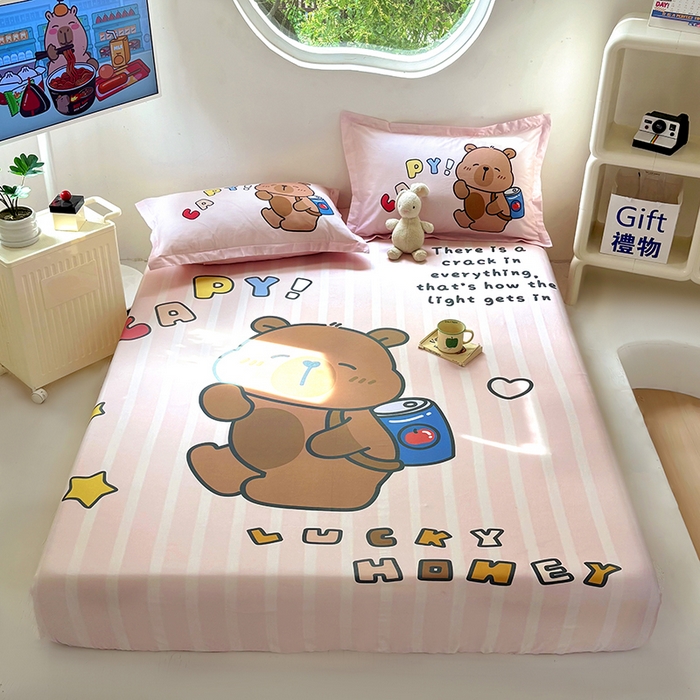 91家纺网 家纺一手货源 找家纺 浩诚 2025新款卡皮巴拉原创IP全棉纯棉大版单床笠单枕套床笠枕套单件-有作品登记证书 可乐巴拉