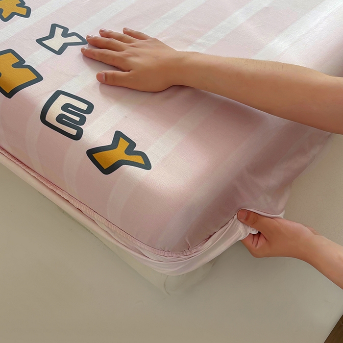 91家纺网 家纺一手货源 找家纺 浩诚 2025新款卡皮巴拉原创IP全棉纯棉大版单床笠单枕套床笠枕套单件-有作品登记证书 可乐巴拉