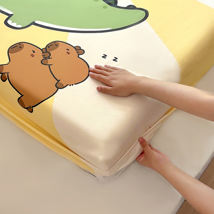 91家纺网 家纺一手货源 找家纺 浩诚 2025新款卡皮巴拉原创IP全棉纯棉大版单床笠单枕套床笠枕套单件-有作品登记证书 趴趴巴拉