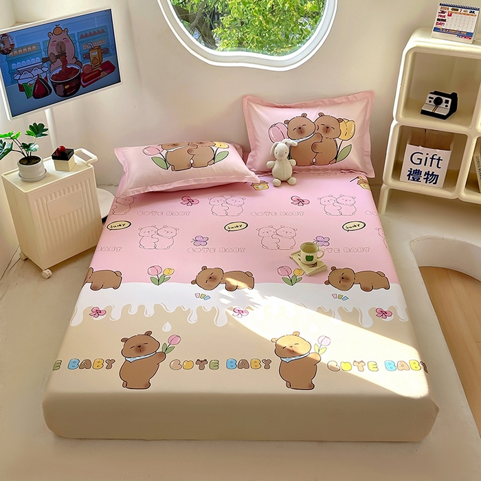 91家纺网 家纺一手货源 找家纺 浩诚 2025新款卡皮巴拉原创IP全棉纯棉大版单床笠单枕套床笠枕套单件-有作品登记证书 幸运巴拉