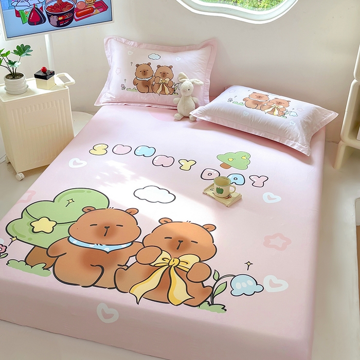 91家纺网 家纺一手货源 找家纺 浩诚 2025新款卡皮巴拉原创IP全棉纯棉大版单床笠单枕套床笠枕套单件-有作品登记证书 阳光巴拉