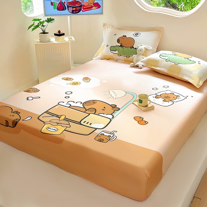 91家纺网 家纺一手货源 找家纺 （总）浩诚 2025新款卡皮巴拉原创IP全棉纯棉大版单床笠单枕套床笠枕套单件-有作品登记证书