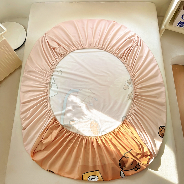 91家纺网 家纺一手货源 找家纺 （总）浩诚 2025新款卡皮巴拉原创IP全棉纯棉大版单床笠单枕套床笠枕套单件-有作品登记证书