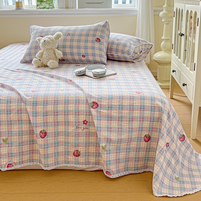 91家纺网 家纺一手货源 找家纺 水木坊 2025新款云感提花双层纱花边床单 草莓果果