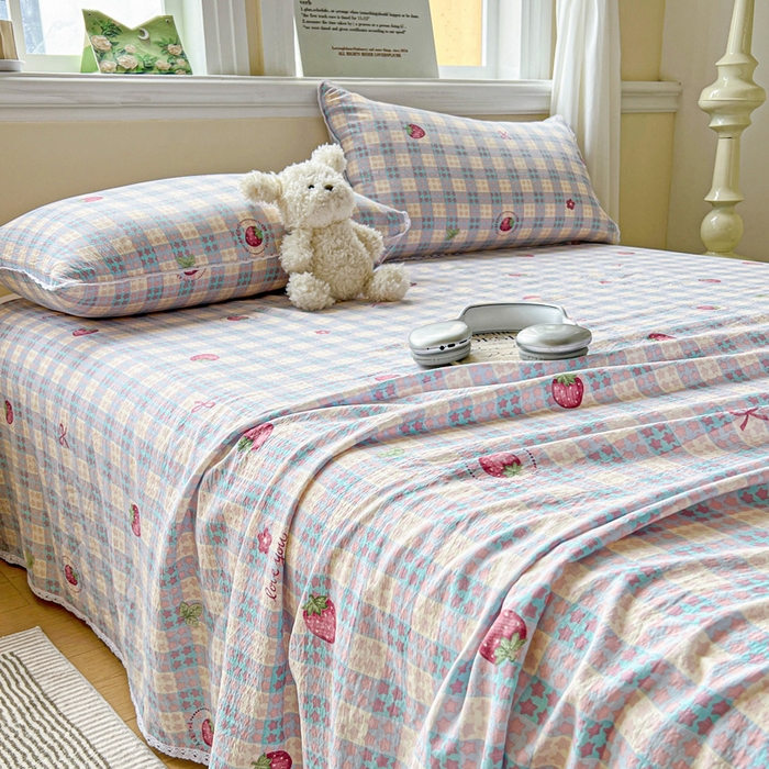 91家纺网 家纺一手货源 找家纺 水木坊 2025新款云感提花双层纱花边床单 草莓果果