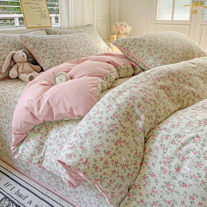 91家纺网 家纺一手货源 找家纺 （总）金丝兔 2025新款ins小清新柔软亲肤水洗棉夹棉床盖四件套 直播爆款