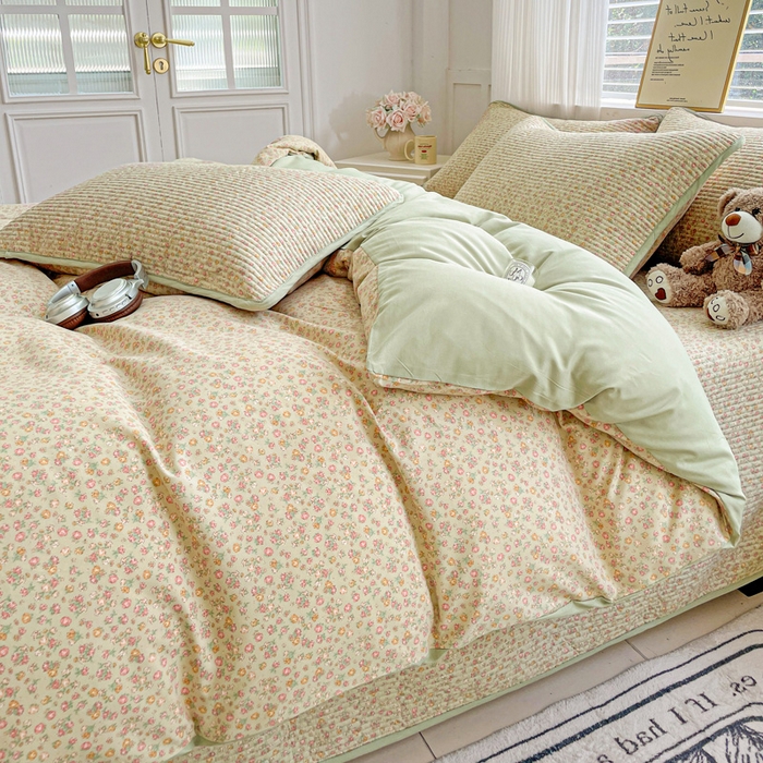 91家纺网 家纺一手货源 找家纺 金丝兔 2025新款ins小清新柔软亲肤水洗棉夹棉床盖四件套 直播爆款 半糖主义