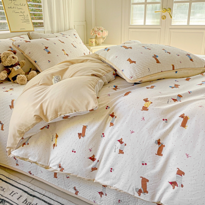 91家纺网 家纺一手货源 找家纺 金丝兔 2025新款ins小清新柔软亲肤水洗棉夹棉床盖四件套 直播爆款 波点腊肠