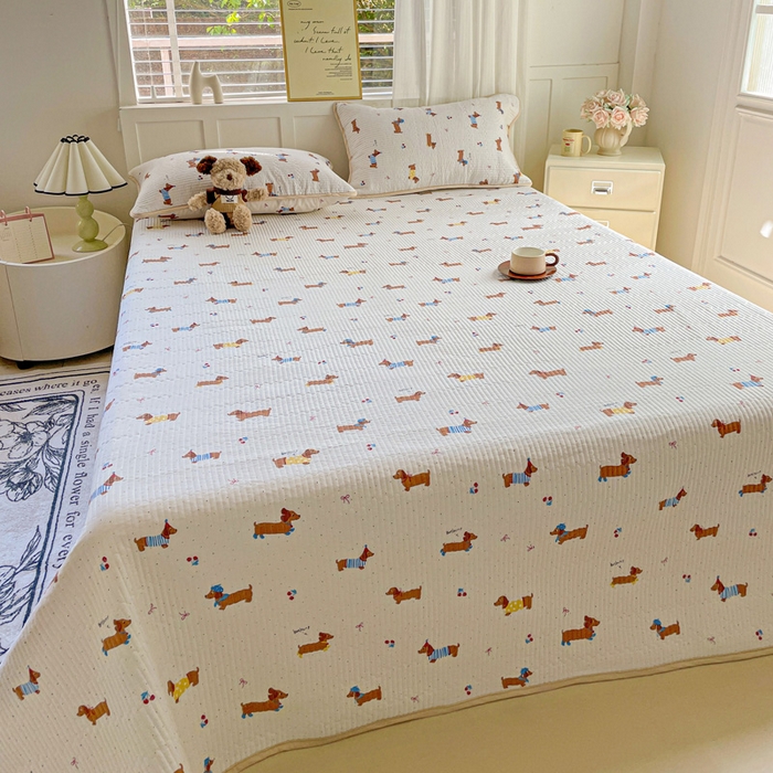 91家纺网 家纺一手货源 找家纺 金丝兔 2025新款ins小清新柔软亲肤水洗棉夹棉床盖四件套 直播爆款 波点腊肠