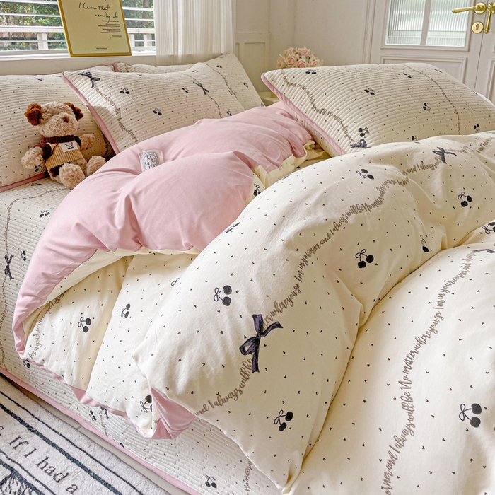 金丝兔 2025新款ins小清新柔软亲肤水洗棉夹棉床盖四件套 直播爆款 黑樱桃