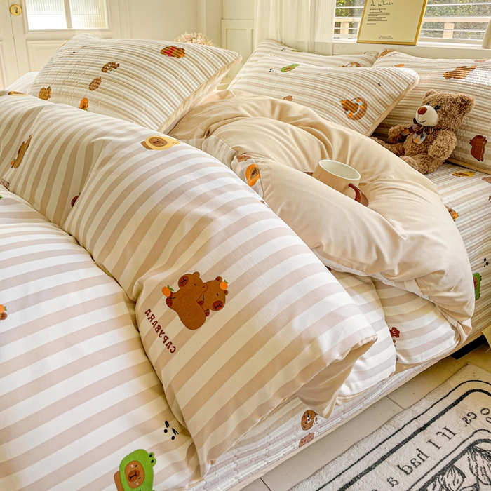 91家纺网 家纺一手货源 找家纺 金丝兔 2025新款ins小清新柔软亲肤水洗棉夹棉床盖四件套 直播爆款 卡皮巴拉