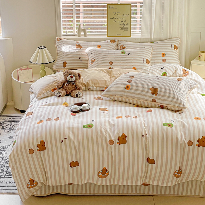 91家纺网 家纺一手货源 找家纺 金丝兔 2025新款ins小清新柔软亲肤水洗棉夹棉床盖四件套 直播爆款 卡皮巴拉