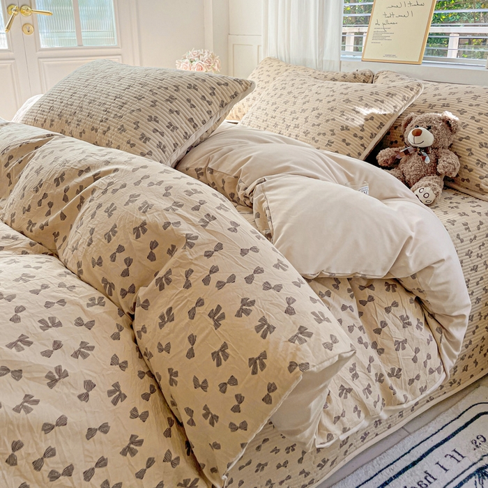 91家纺网 家纺一手货源 找家纺 金丝兔 2025新款ins小清新柔软亲肤水洗棉夹棉床盖四件套 直播爆款 蜜语