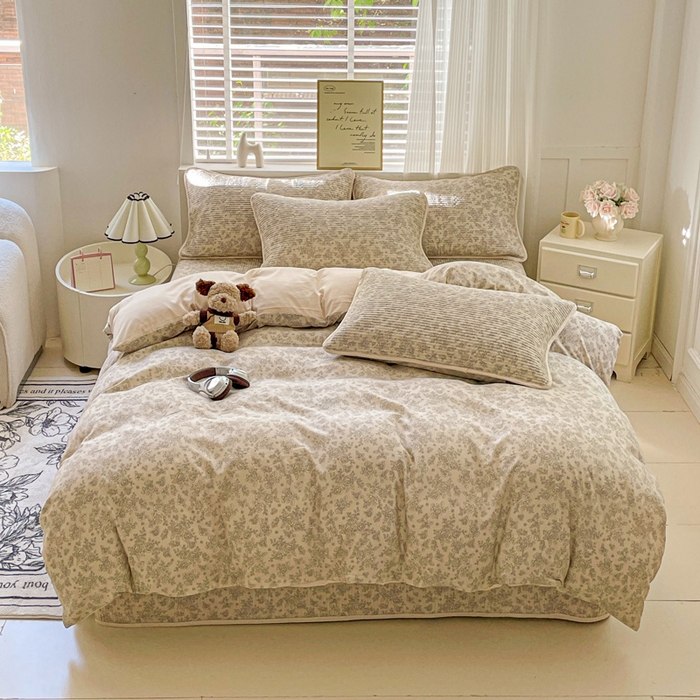 91家纺网 家纺一手货源 找家纺 金丝兔 2025新款ins小清新柔软亲肤水洗棉夹棉床盖四件套 直播爆款 茉颜