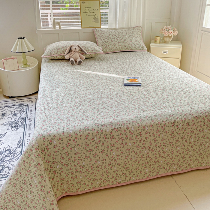 91家纺网 家纺一手货源 找家纺 金丝兔 2025新款ins小清新柔软亲肤水洗棉夹棉床盖四件套 直播爆款 绒绒兔