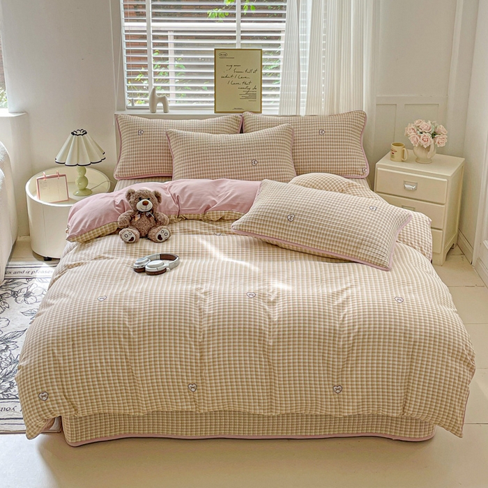 91家纺网 家纺一手货源 找家纺 金丝兔 2025新款ins小清新柔软亲肤水洗棉夹棉床盖四件套 直播爆款 甜心