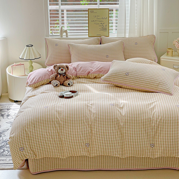 91家纺网 家纺一手货源 找家纺 金丝兔 2025新款ins小清新柔软亲肤水洗棉夹棉床盖四件套 直播爆款 甜心