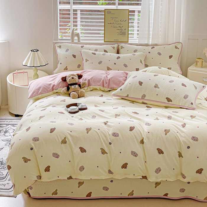 91家纺网 家纺一手货源 找家纺 金丝兔 2025新款ins小清新柔软亲肤水洗棉夹棉床盖四件套 直播爆款 小狗麻薯