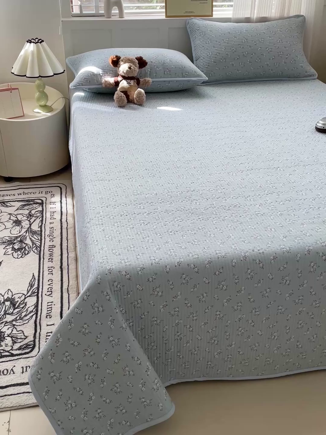 91家纺网 家纺一手货源 找家纺 （总）金丝兔 2025新款小清新亲肤印花水洗棉单床盖 夹棉床盖 床盖三件套