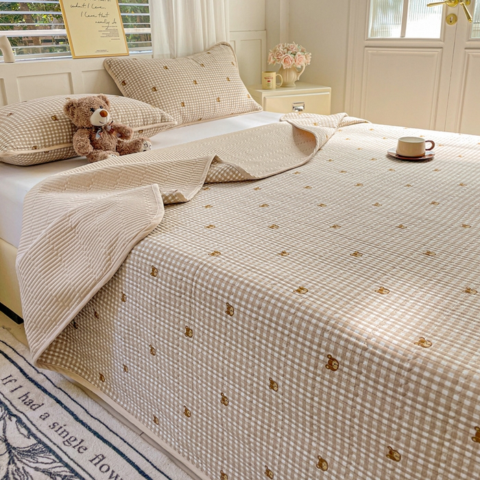 金丝兔 2025新款小清新亲肤印花水洗棉单床盖 夹棉床盖 床盖三件套 呆呆熊