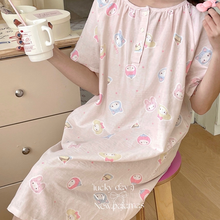 91家纺网 家纺一手货源 找家纺 纽约生活 2025新款短袖开扣裙 Kt美乐蒂