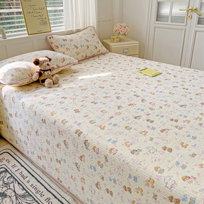 91家纺网 家纺一手货源 找家纺 金丝兔 2025新款小清新亲肤印花水洗棉单床盖 夹棉床盖 床盖三件套 西高地