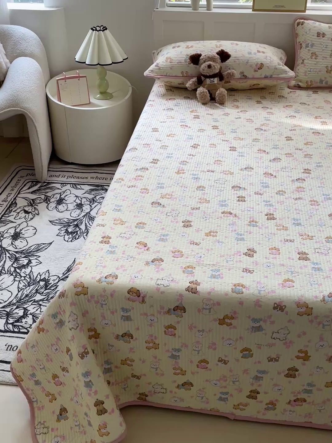 91家纺网 家纺一手货源 找家纺 金丝兔 2025新款小清新亲肤印花水洗棉单床盖 夹棉床盖 床盖三件套 西高地