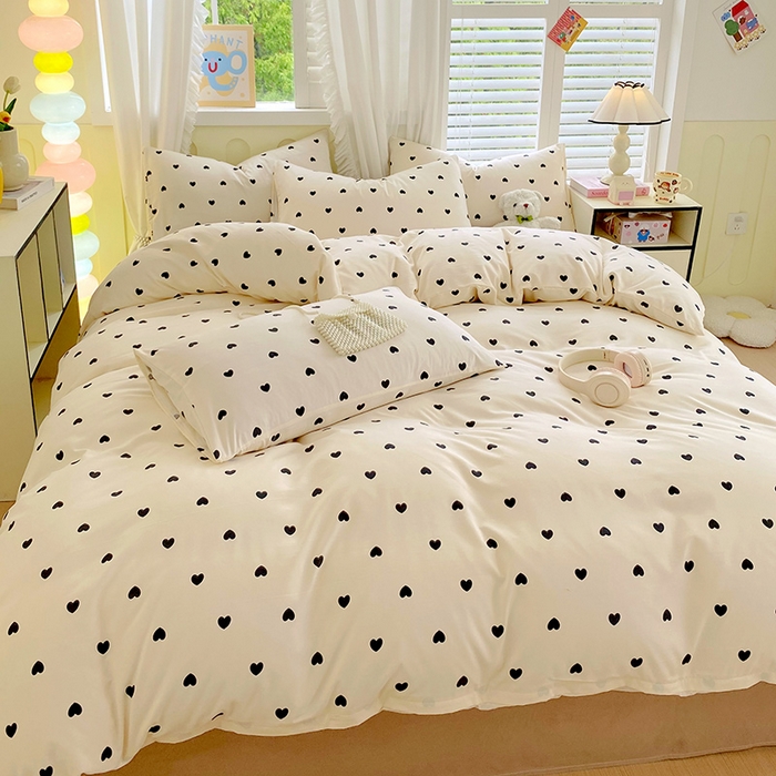 91家纺网 家纺一手货源 找家纺 雨彤家纺 2025年新款软糯糯云朵水洗棉印花四件套 点点微爱