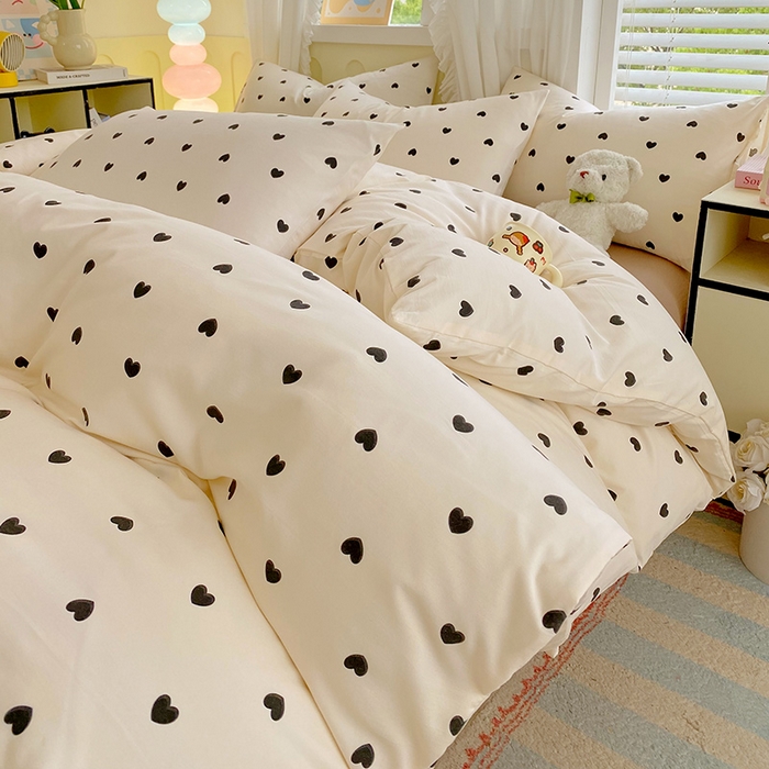 91家纺网 家纺一手货源 找家纺 雨彤家纺 2025年新款软糯糯云朵水洗棉印花四件套 点点微爱