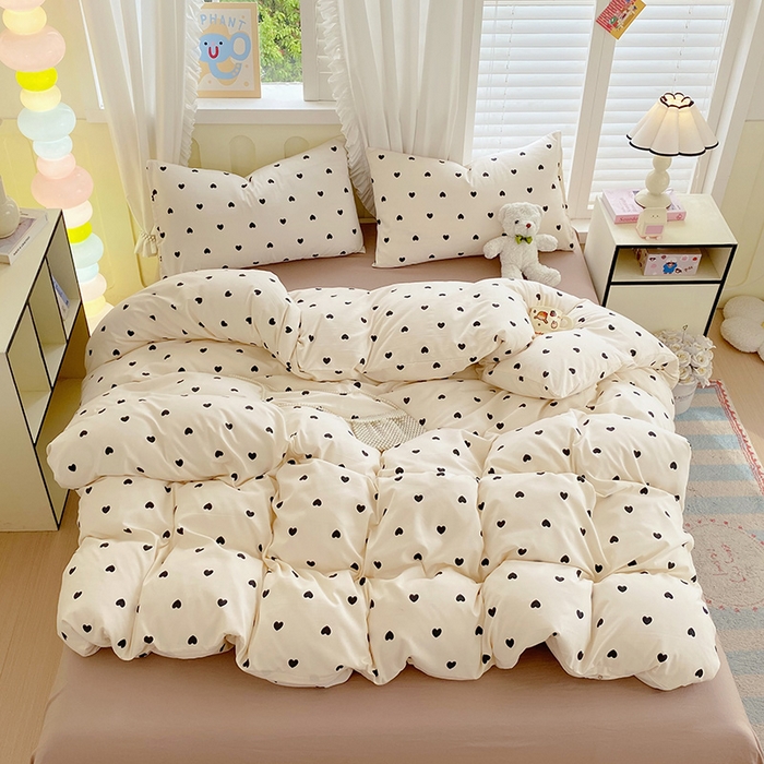 91家纺网 家纺一手货源 找家纺 雨彤家纺 2025年新款软糯糯云朵水洗棉印花四件套 点点微爱