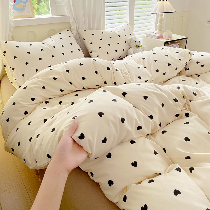 91家纺网 家纺一手货源 找家纺 雨彤家纺 2025年新款软糯糯云朵水洗棉印花四件套 点点微爱