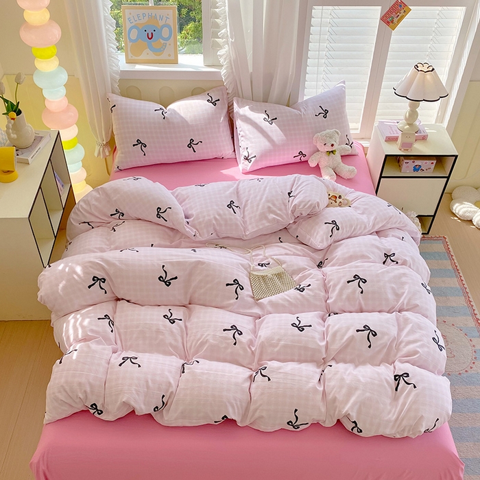 91家纺网 家纺一手货源 找家纺 雨彤家纺 2025年新款软糯糯云朵水洗棉印花四件套 公主梦境-粉