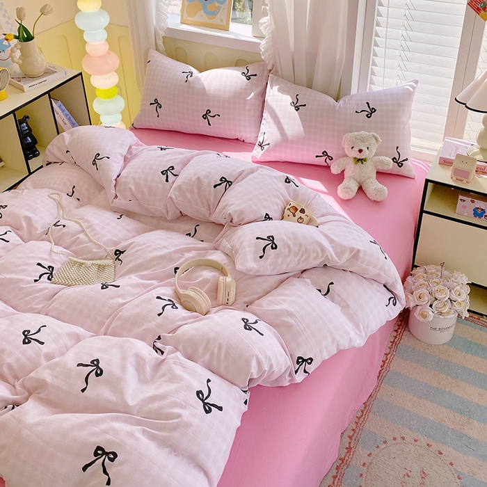 91家纺网 家纺一手货源 找家纺 雨彤家纺 2025年新款软糯糯云朵水洗棉印花四件套 公主梦境-粉