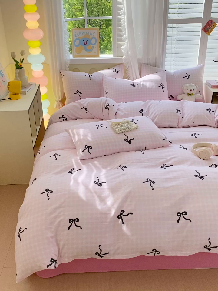 91家纺网 家纺一手货源 找家纺 雨彤家纺 2025年新款软糯糯云朵水洗棉印花四件套 公主梦境-粉