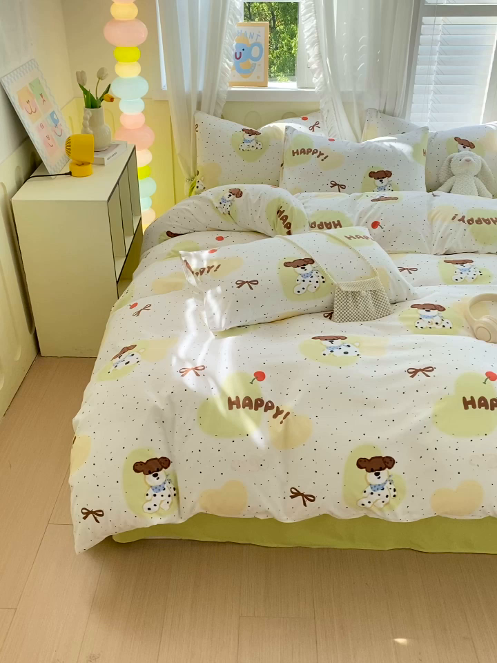 91家纺网 家纺一手货源 找家纺 雨彤家纺 2025年新款软糯糯云朵水洗棉印花四件套 快乐狗狗