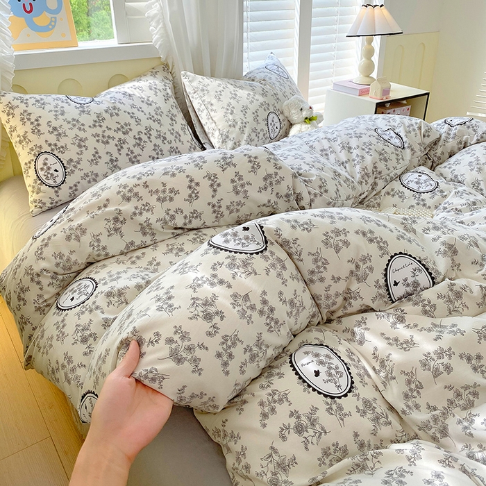 91家纺网 家纺一手货源 找家纺 雨彤家纺 2025年新款软糯糯云朵水洗棉印花四件套 澜音花香