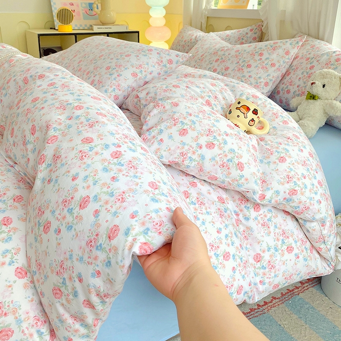 91家纺网 家纺一手货源 找家纺 雨彤家纺 2025年新款软糯糯云朵水洗棉印花四件套 蔷薇岛屿