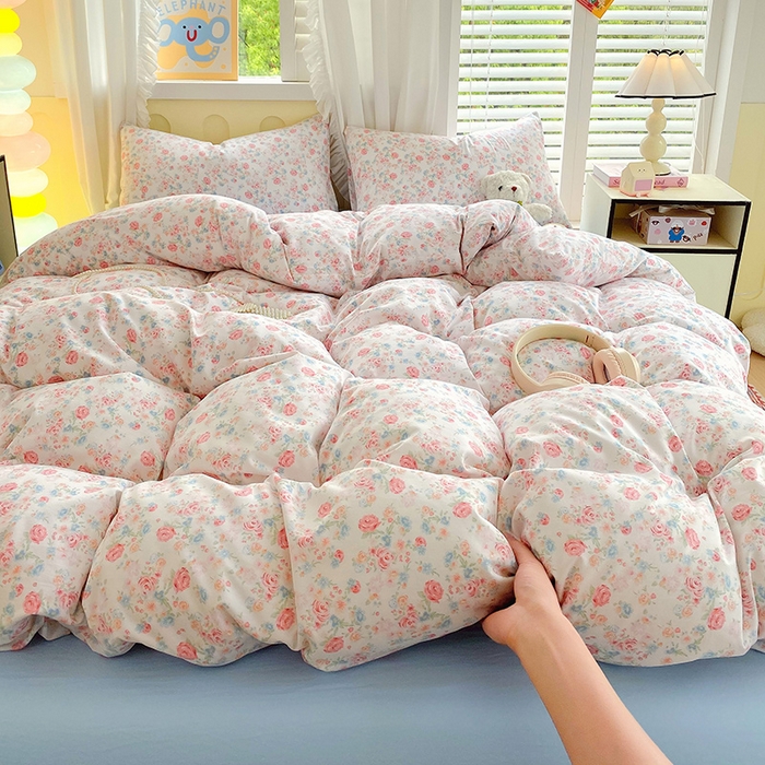 91家纺网 家纺一手货源 找家纺 雨彤家纺 2025年新款软糯糯云朵水洗棉印花四件套 蔷薇岛屿