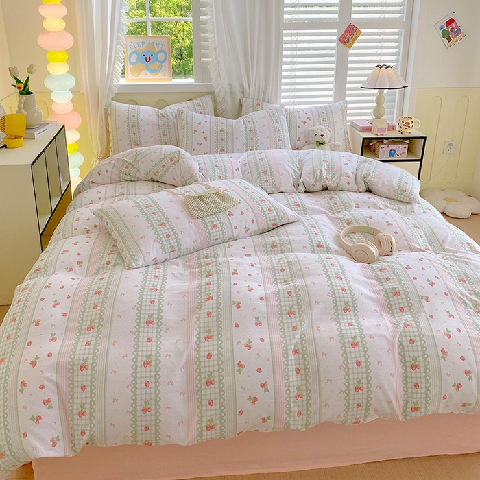 91家纺网 家纺一手货源 找家纺 雨彤家纺 2025年新款软糯糯云朵水洗棉印花四件套 亲亲草莓