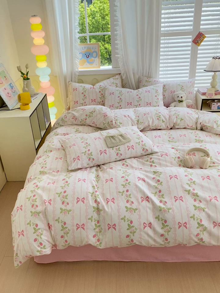 91家纺网 家纺一手货源 找家纺 雨彤家纺 2025年新款软糯糯云朵水洗棉印花四件套 微风许甜