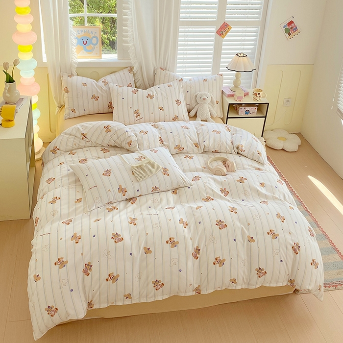 91家纺网 家纺一手货源 找家纺 雨彤家纺 2025年新款软糯糯云朵水洗棉印花四件套 心乐熊