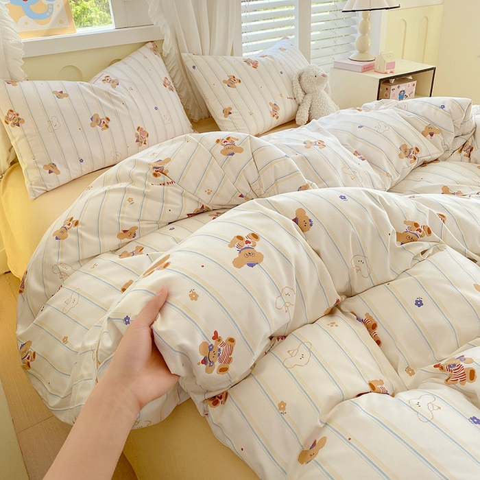 91家纺网 家纺一手货源 找家纺 雨彤家纺 2025年新款软糯糯云朵水洗棉印花四件套 心乐熊