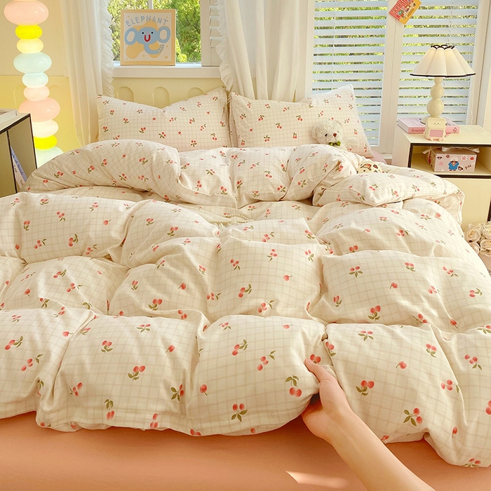 91家纺网 家纺一手货源 找家纺 雨彤家纺 2025年新款软糯糯云朵水洗棉印花四件套 樱之恋