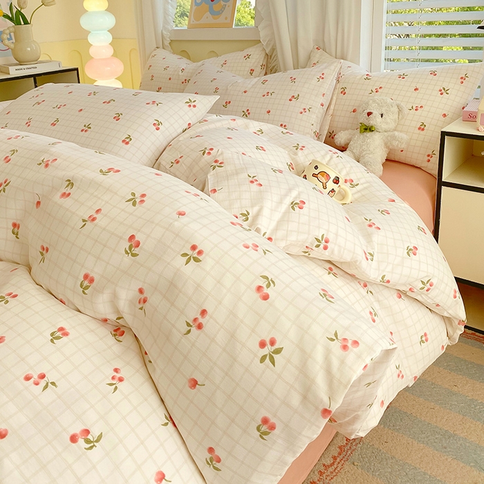 91家纺网 家纺一手货源 找家纺 雨彤家纺 2025年新款软糯糯云朵水洗棉印花四件套 樱之恋