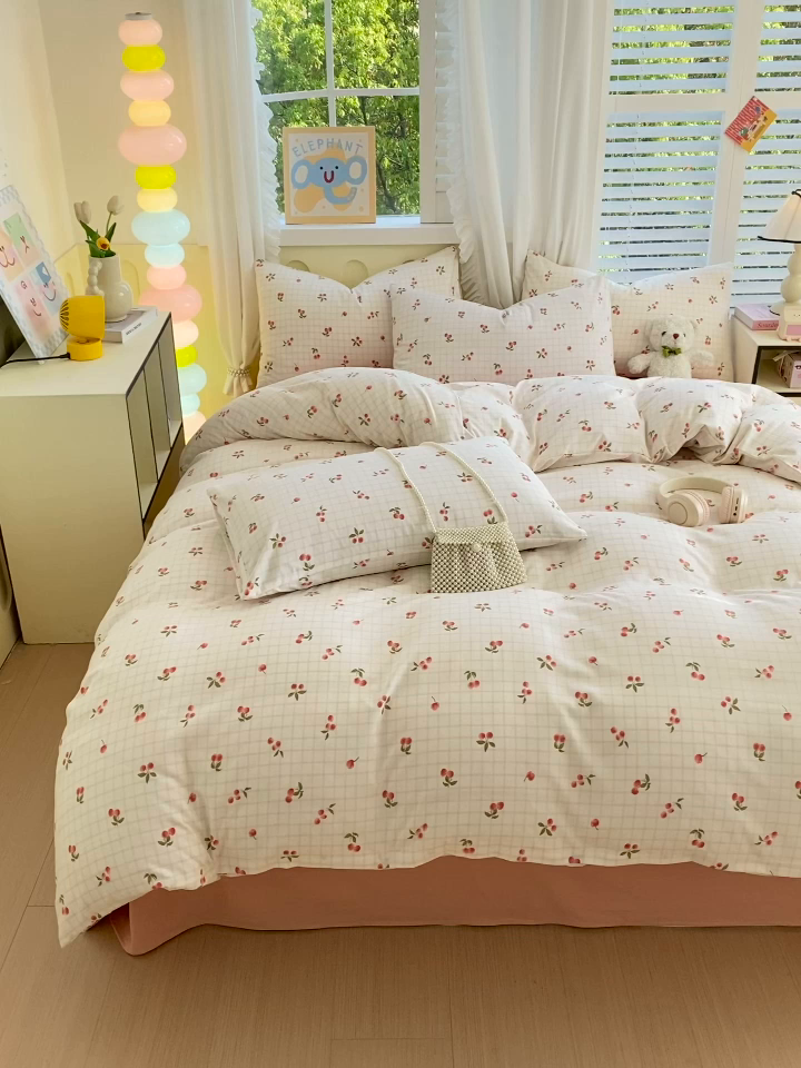 91家纺网 家纺一手货源 找家纺 雨彤家纺 2025年新款软糯糯云朵水洗棉印花四件套 樱之恋